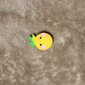 💥 5/$15 Croc Charm